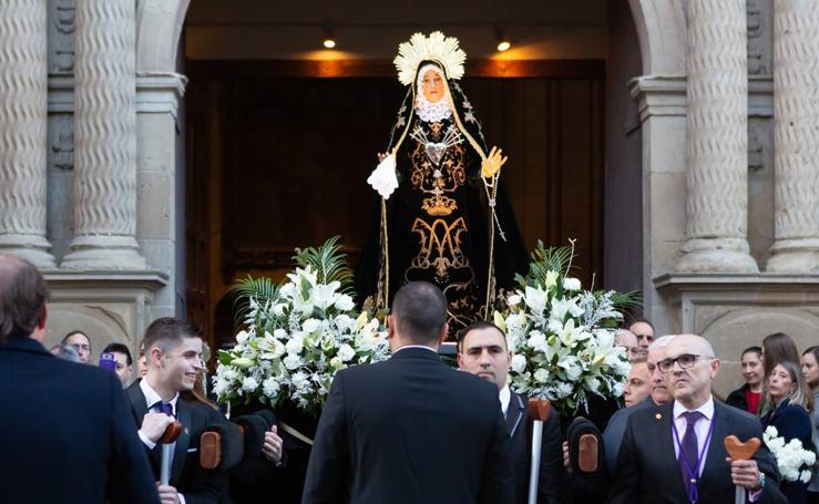 La procesión del Viernes de Dolor en Logroño