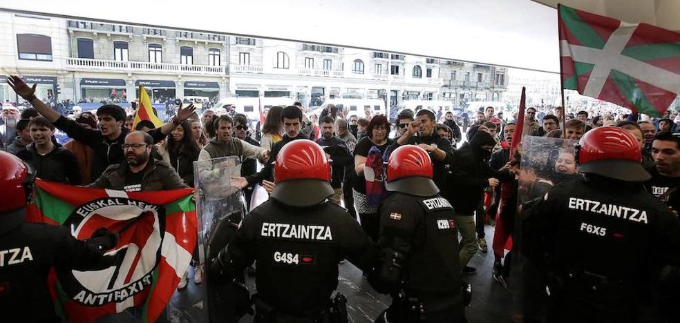 Los boicots a los actos de PP, Cs y Vox abren un nuevo frente electoral