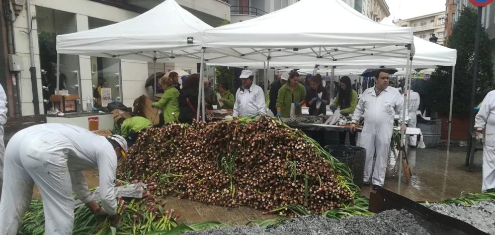 Arnedo comparte su tradición a pesar de la lluvia