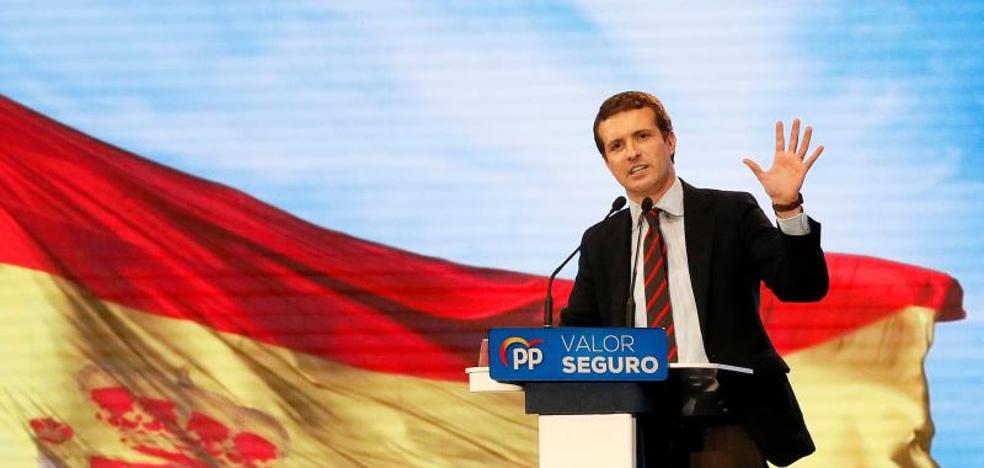 Casado focaliza en la economía en un intento de modular el discurso