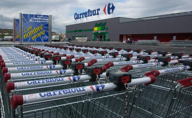 Carrefour echará el cierre en Las Cañas el próximo julio y recolocará a sus 87 trabajadores