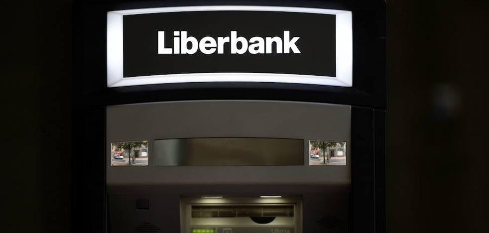 El beneficio de Liberbank se reduce un 28% a la espera de su fusión con Unicaja