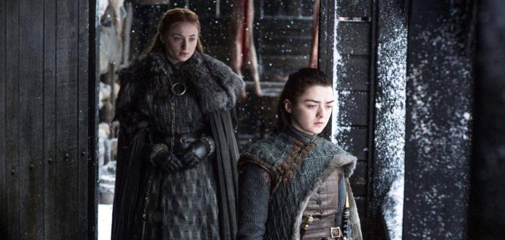 Sophie Turner y Maisie Williams, las hermanas Stark que «ahora son mujeres fuertes»