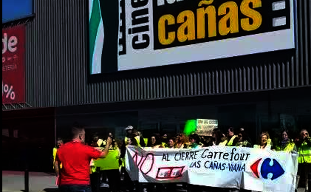 Los trabajadores de Carrefour Las Cañas inician sus movilizaciones