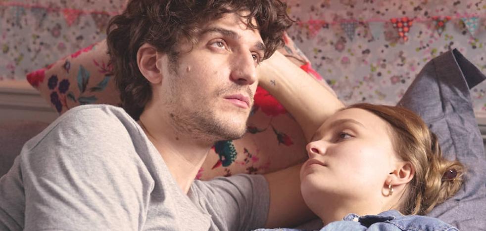 Louis Garrel, atrapado entre dos mujeres