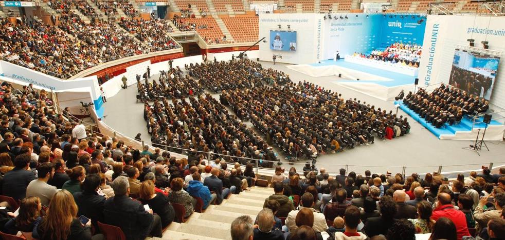 Más de 700 alumnos de 16 países asisten a la Graduación de la UNIR en Logroño