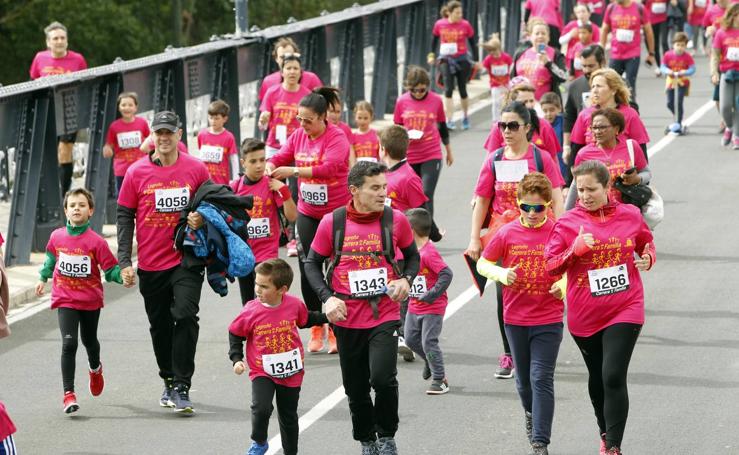 Multitudinaria participación en la Carrera de la Familia (I)