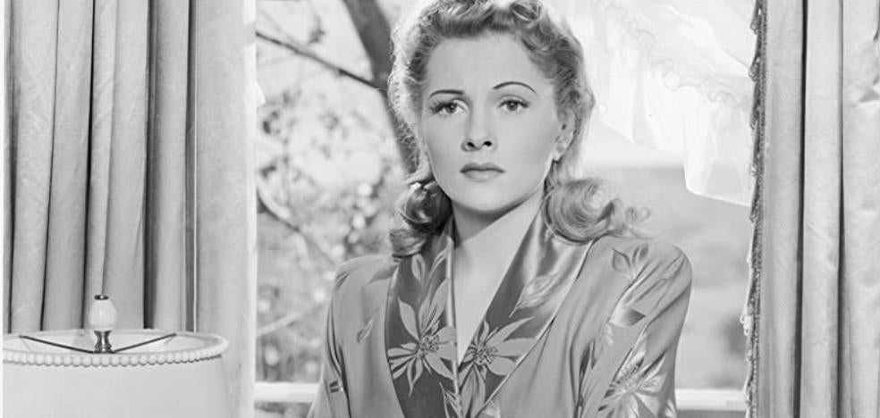 Joan Fontaine, hacia el éxito de la mano de Hitchcock