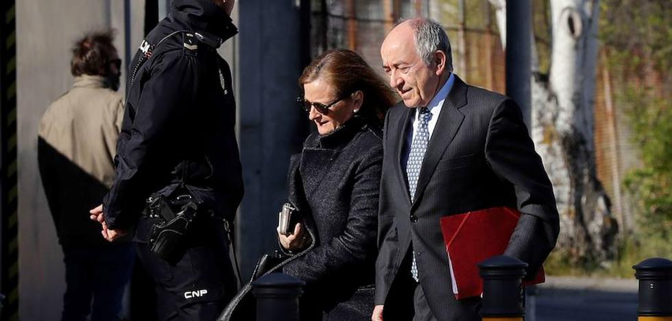 Las contradicciones del supervisor ensombrececen la OPV de Bankia