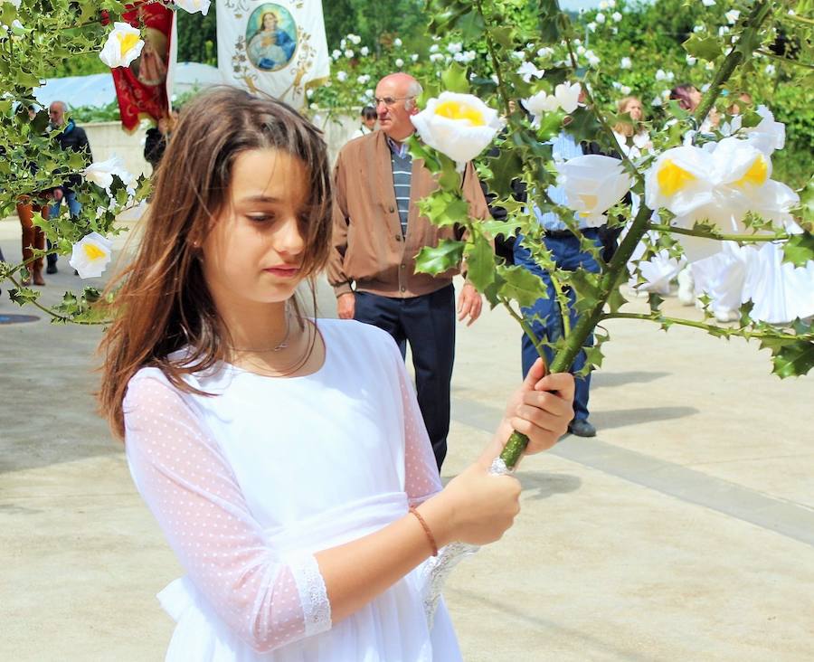 Desfile de las Doncellas de Sorzano