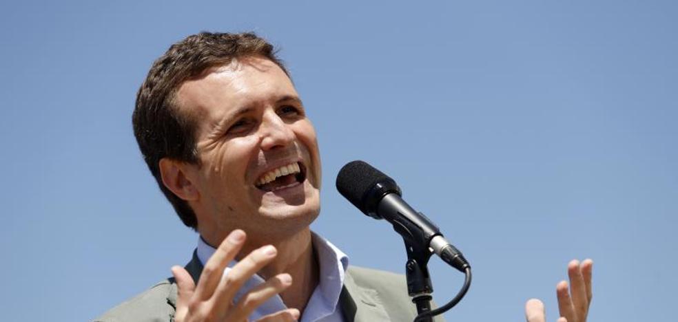 Casado se plantea llevar a Batet a los tribunales por prevaricación si no suspende a los diputados presos