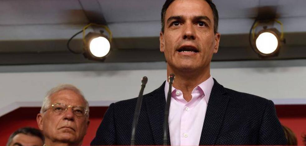 Sánchez ve más cerca gobernar en solitario tras el derrumbe de Podemos