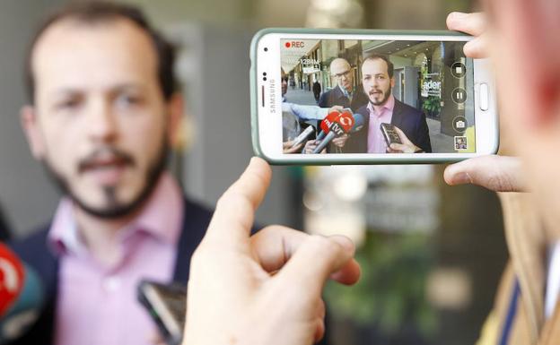 Ciudadanos insta al PSOE a rectificar en su intención de pactar con UP