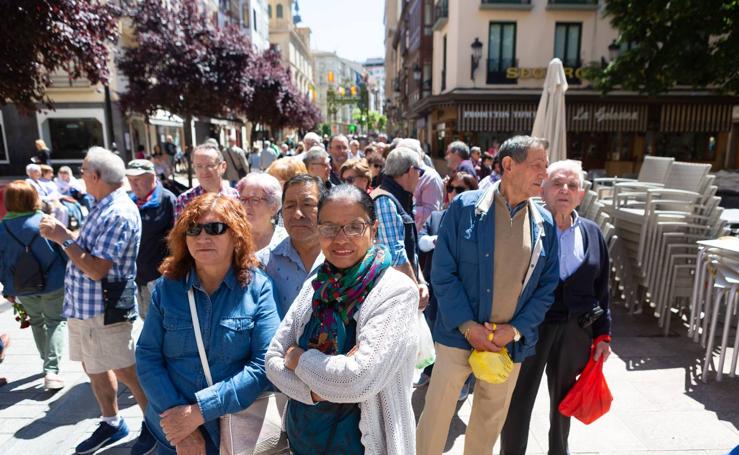 Degustación de toro guisado en cumplimiento del Voto de San Bernabé