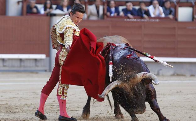 Urdiales torea la Beneficencia, te lo contamos toro a toro