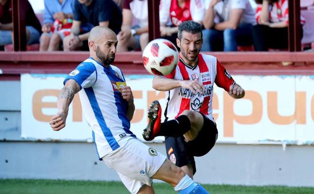 Resignación y orgullo por la afición entre los jugadores blanquirrojos