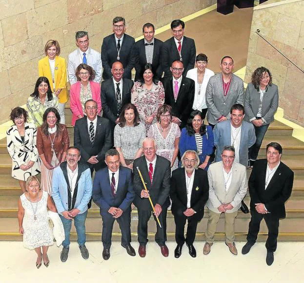 Hermoso de Mendoza inicia una nueva era municipal en Logroño