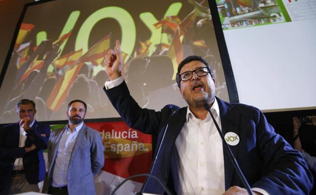 El líder de Vox en Andalucía asegura que «la relación más segura será únicamente la prostitución»