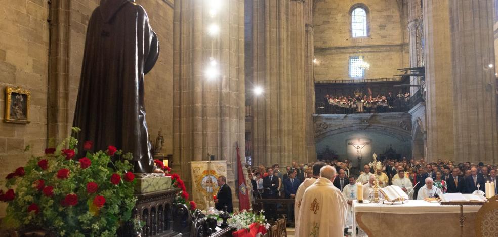 Los jarreros honran a su patrón con una misa y una procesión