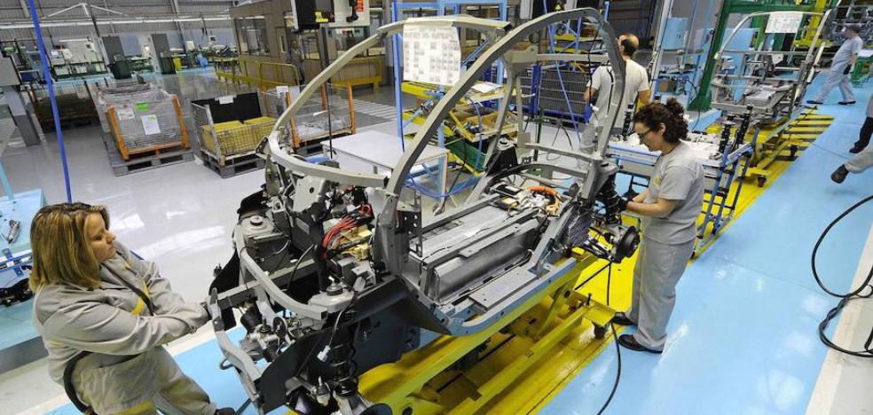 El parón europeo reduce un 5,6% la producción de automóviles desde España