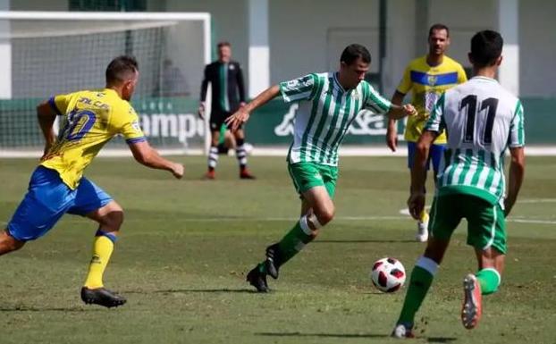 El Club Recreativo Granada incorpora al logroñés Jaime Garijo