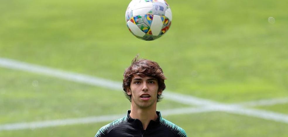 El Benfica comunica una oferta de 126 millones del Atlético por Joao Félix