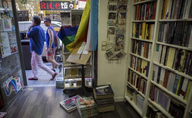 La literatura gay salta el arcoíris