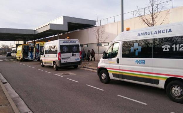 Una mujer da a luz en la ambulancia que la llevaba de Haro a Logroño