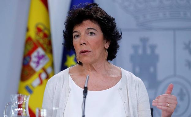 Celaá niega que la abstención de ERC a la investidura implique depender de los secesionistas