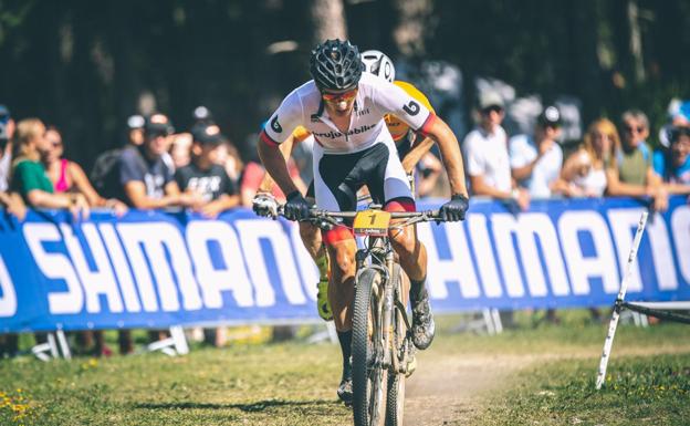 Victoria del entrenero Vlad Dascalu en la Copa del Mundo sub 23