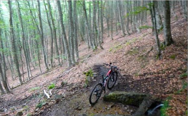 Pedaleando por Valgañón, en la montaña riojana más atlántica