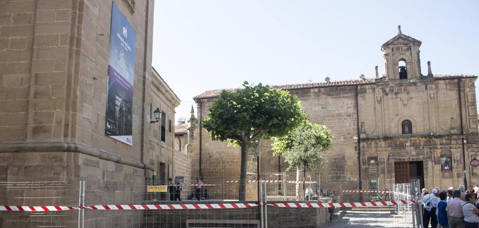 La torre exenta de Santo Domingo será objeto de obras de emergencia por desprendimientos