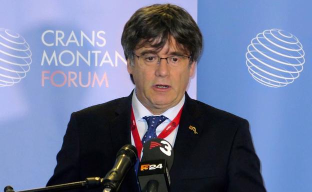 El Supremo confirma la situación de rebeldía y la suspensión de funciones de Puigdemont