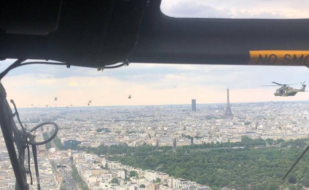 Helicópteros riojanos, en la Fiesta Nacional Francesa