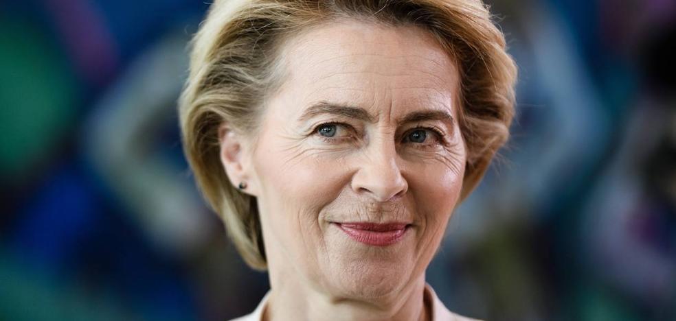 La Eurocámara vende caro su apoyo a Von der Leyen