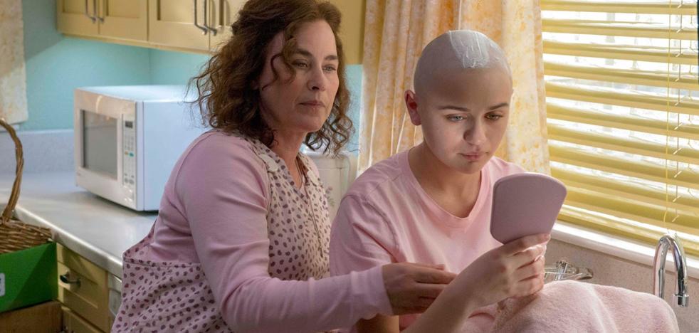 'The Act', soberbio duelo actoral en un drama demasiado lento