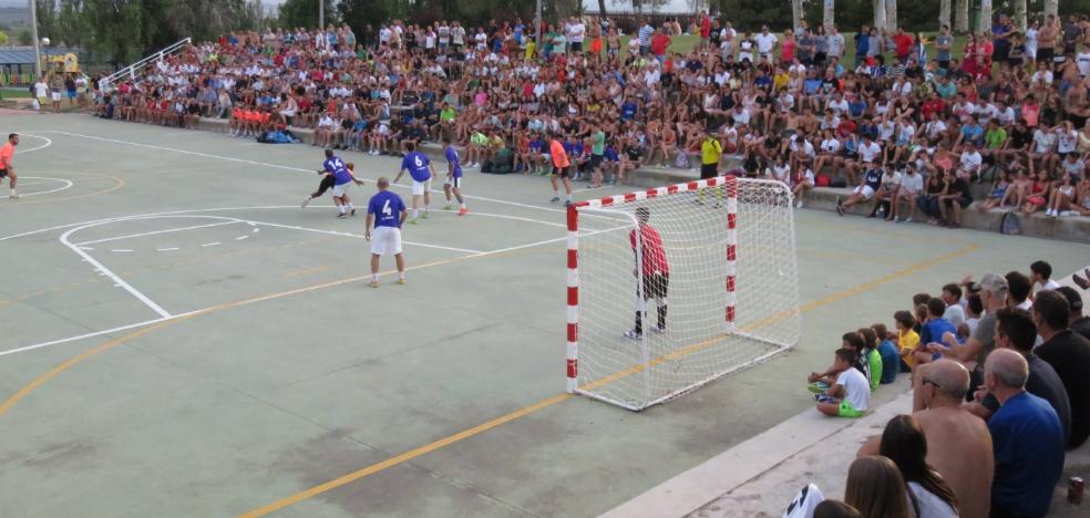 El Ayuntamiento de Alfaro investiga cómo una persona sin contrato trabajó en el polideportivo como vigilante