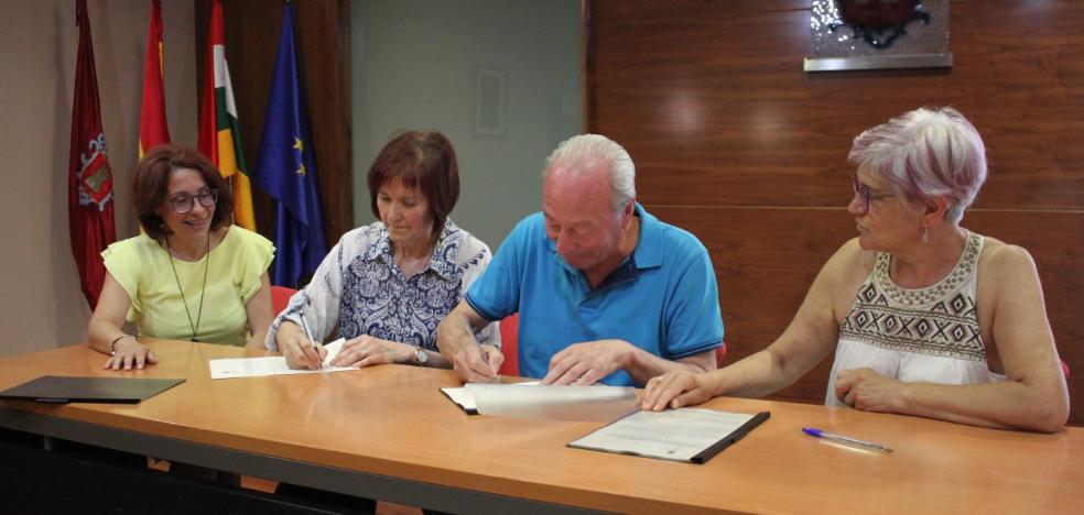 El Ayuntamiento aporta 17.000 euros para el personal del centro del alzheimer