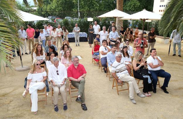 Gente de aquí: homenaje en el COAR