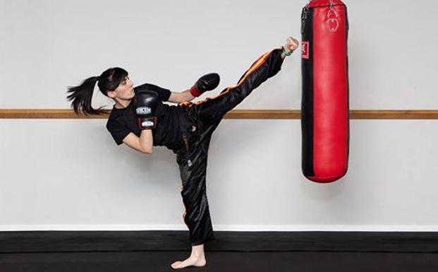 Un proyecto incluye a alumnos con y sin discapacidad en clases de kickboxing