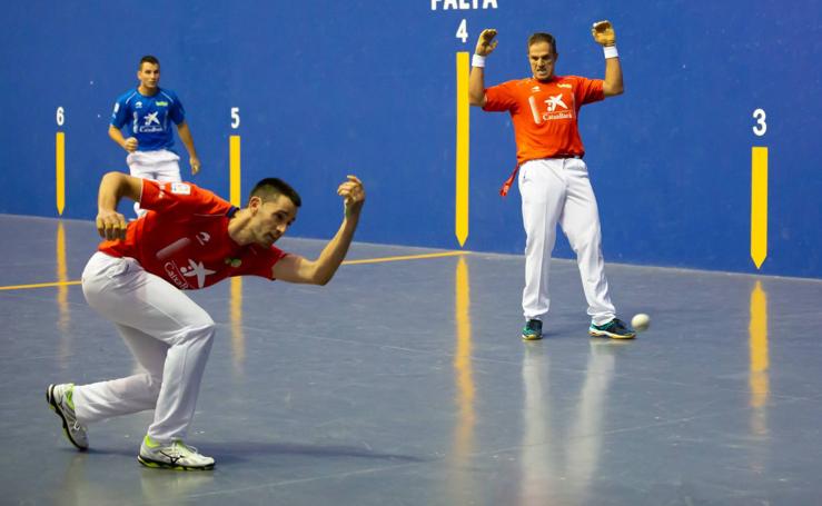 Tarde de pelota en las fiestas de San Pantaleón de Huércanos