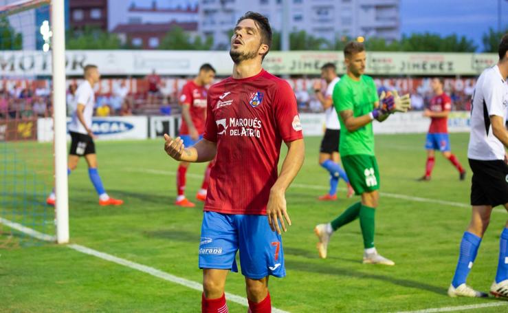 El Calahorra cae ante el Burgos