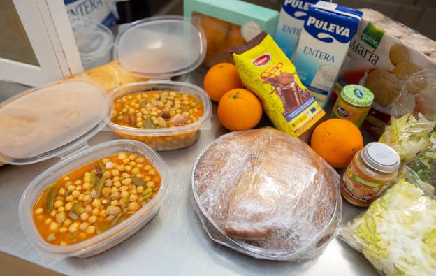 Más 'tuppers' solidarios en verano