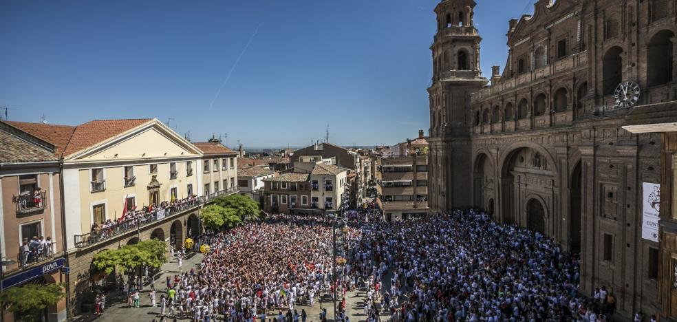 Alfaro sucumbe a la alegría