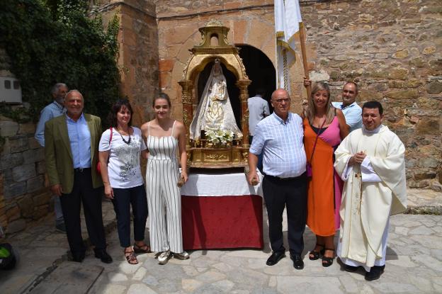 Navajún celebró ayer la fiesta de la Virgen de Atisca