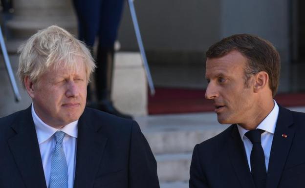 Johnson se topa con el muro de Macron