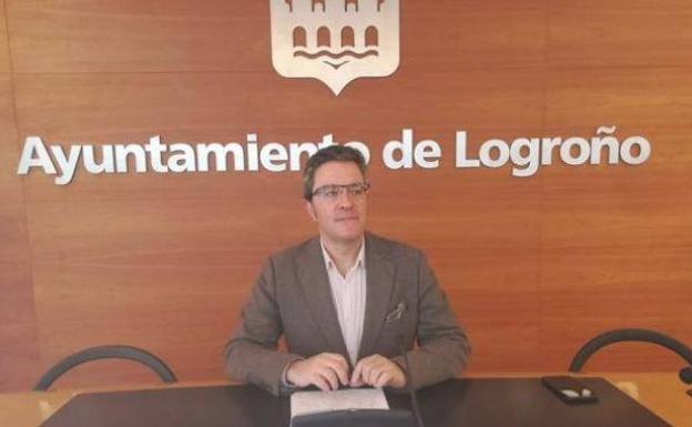 San Martín: «Pedimos al PSOE que construya el modelo de ciudad pensando en el futuro y no en el pasado»