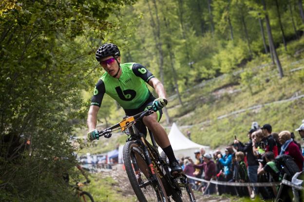 Vlad Dascalu aspira al oro en Canadá para cerrar un año de ensueño