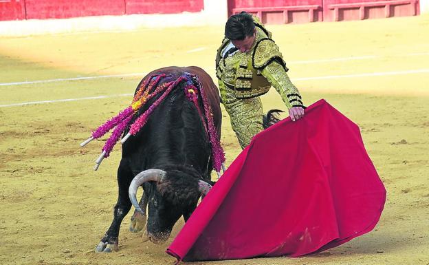 Calahorra se vuelca con los toros