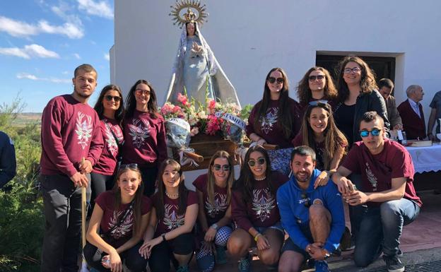 Raquel Romero se estrena en la romería de Alcanadre